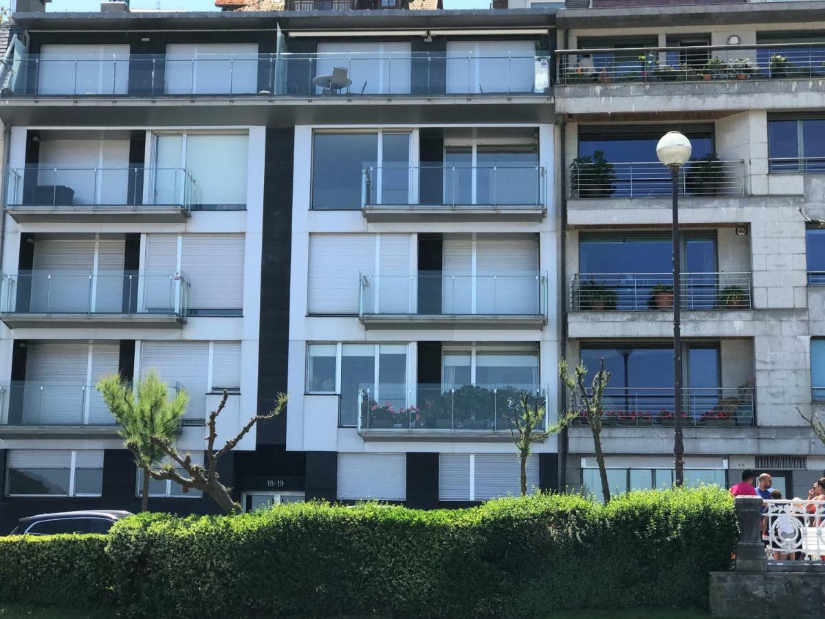 La Madame On La Concha Beach, Seaview Apartment San Sebastian Buitenkant foto