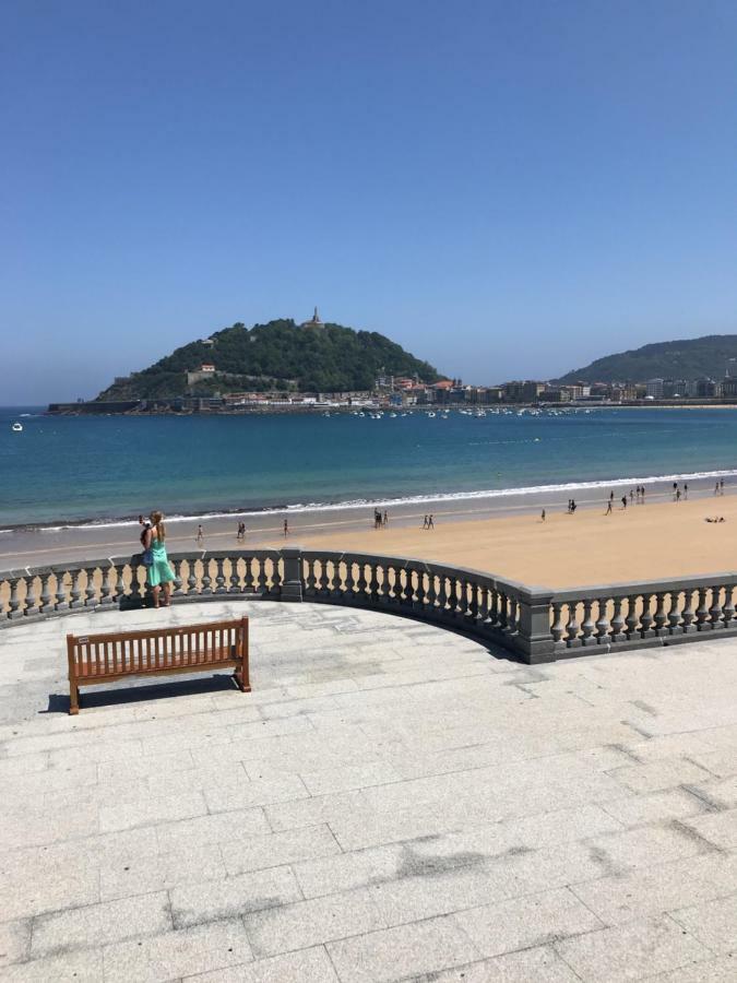 La Madame On La Concha Beach, Seaview Apartment San Sebastian Buitenkant foto